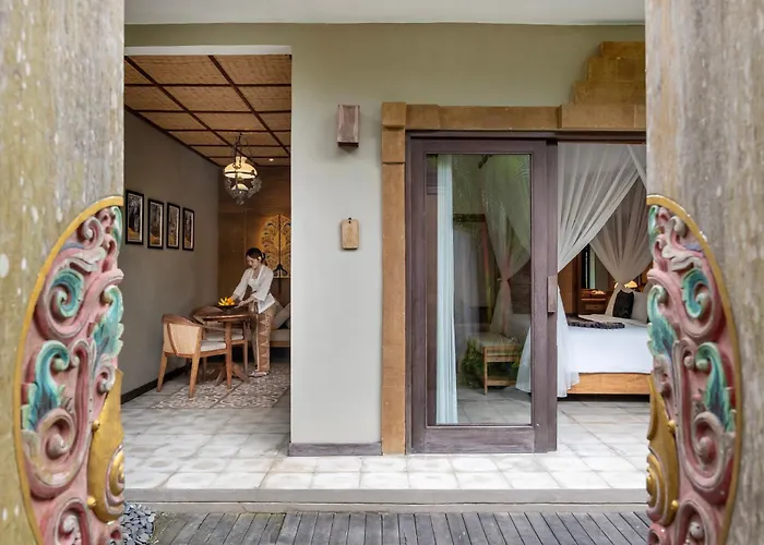 Govala & Villa *