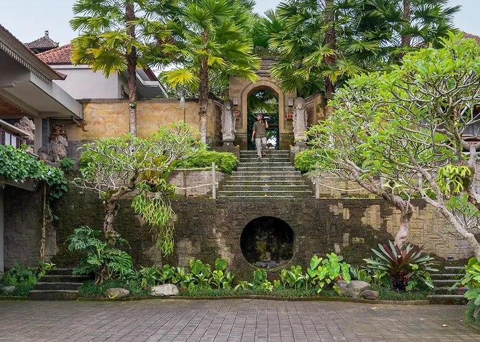 Villa Govala &
